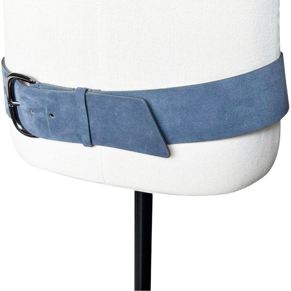 Carlisle blue suede finished leather hip belt curved with a gunmetal buckle |M - Picture 3 of 16